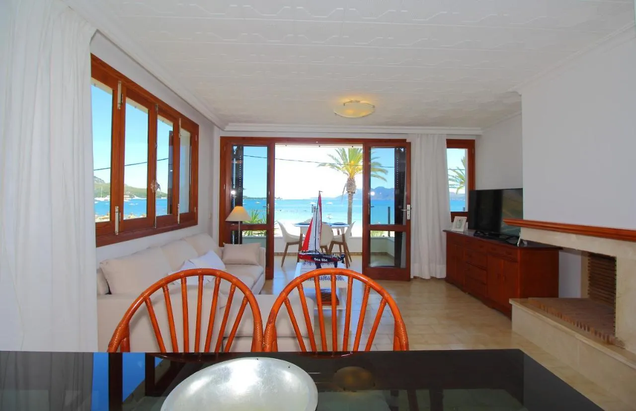 Family Seafront Apt Fantastic Seaview Pollença 0*,  Spanyolország