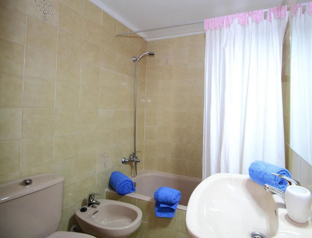 Family Seafront Apt Fantastic Seaview Pollença Apartman